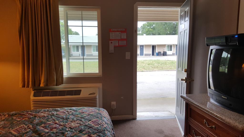 Gridley Pacific Motel מראה חיצוני תמונה